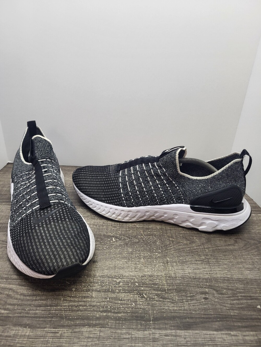 Nike React Phantom Run Flyknit 2 Black/White Laceless Running Shoes Mens Sz 13